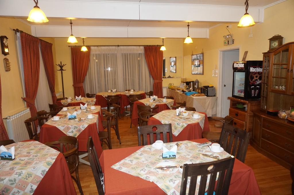Hostal Ovejero Πούντα Αρένας Εξωτερικό φωτογραφία