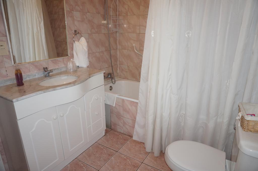 Hostal Ovejero Πούντα Αρένας Εξωτερικό φωτογραφία